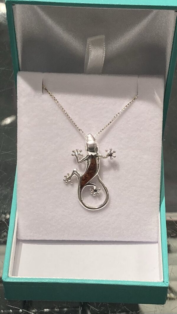 Sterling silver and Baltic amber lizard pendant - Image 4