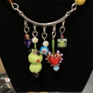 Glass Frog Bee and Heart